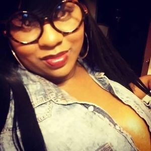 Meet your Posher, Nikeisha